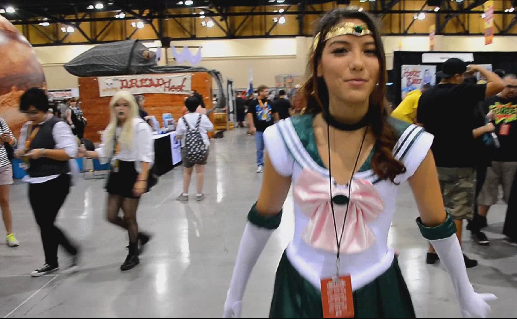 Amateur · Anal · Solo · Cosplay