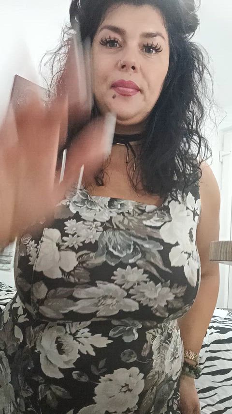 Mommy's milkers need some affection