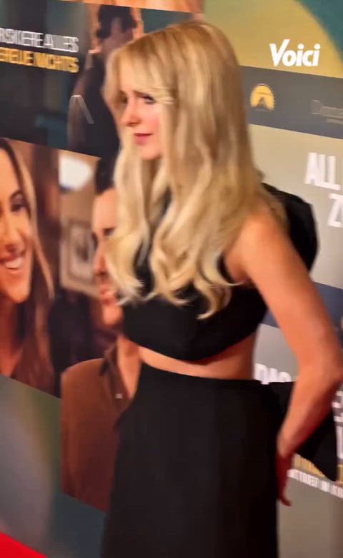 Mckenna Grace at the "Regretting You" screening in Berlin, Germany - Oct 12, 2025 📸🎬