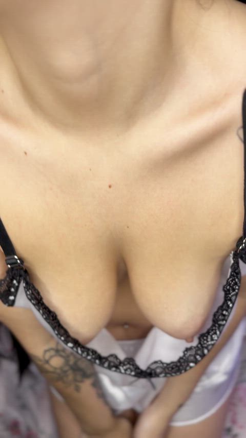 Do you like it when I don’t wear a bra?