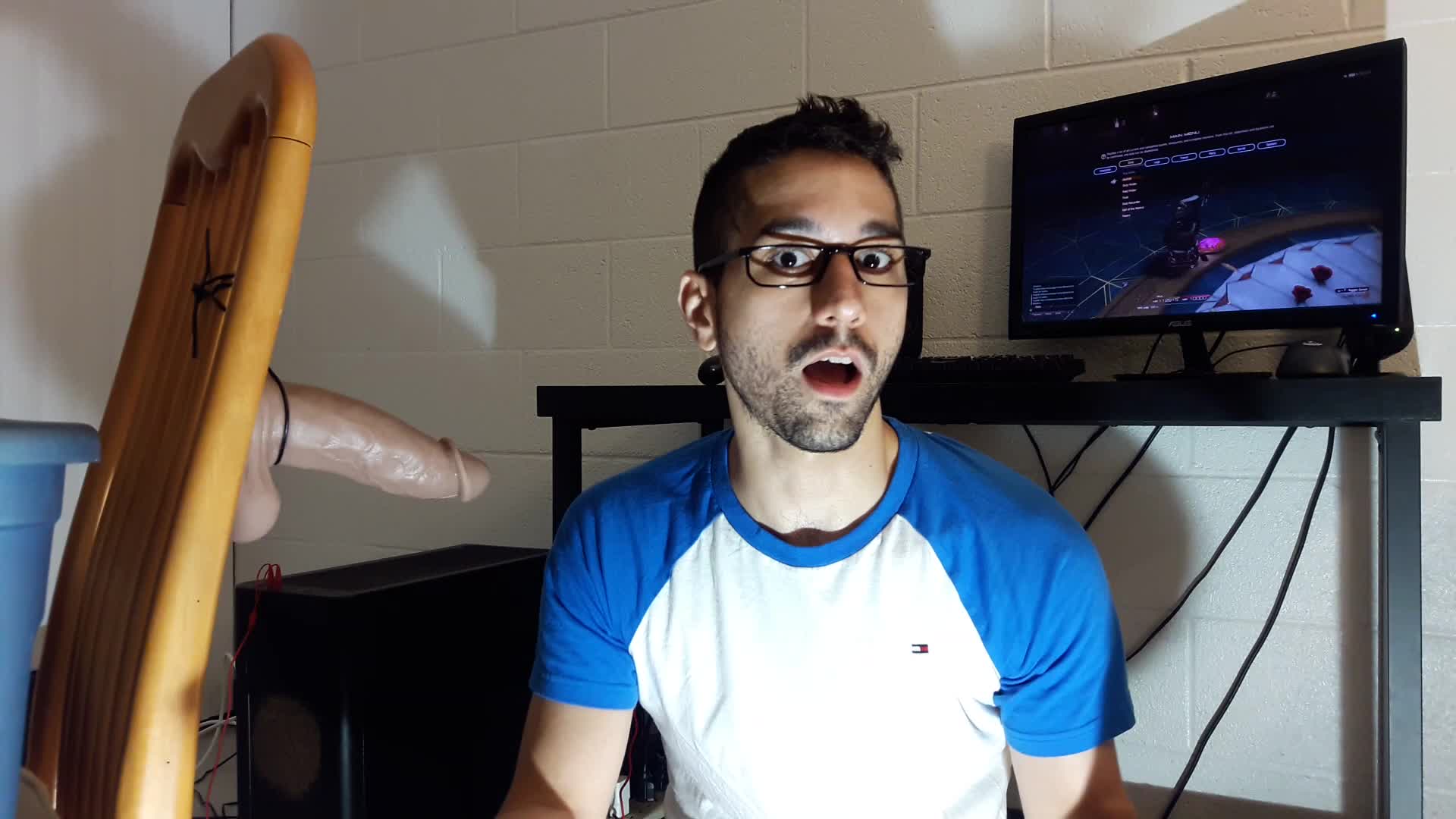 I fucked myself with dildos while beating the final boss of Final Fantasy XIV: Shadowbringers. AMA