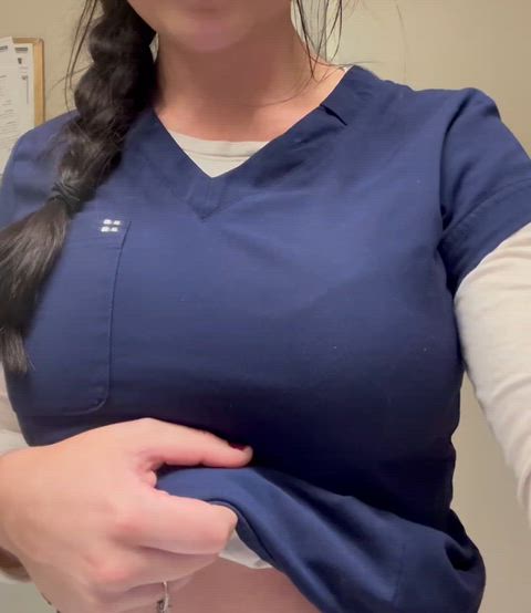 Ready to get out of these scrubs 😅