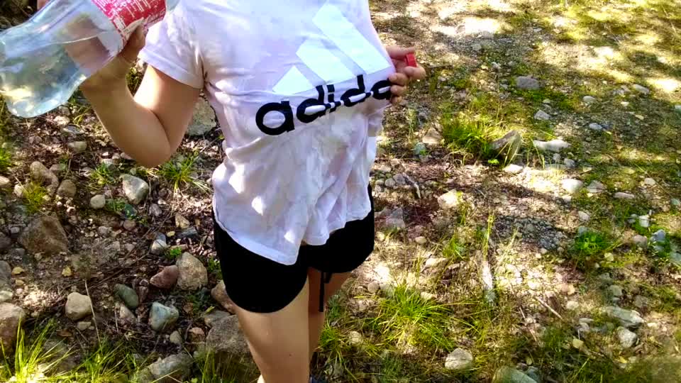 i had to cool down on my run a bit -but somehow it felt even hotter afterwards?! 😅