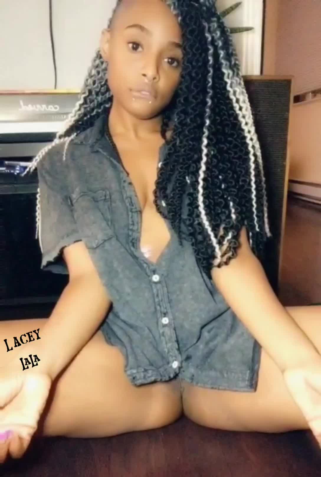 I'm a lot of fun to touch yourself with :) Let me show you