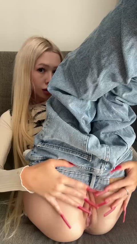 Do men want to fuck my teen pussy?