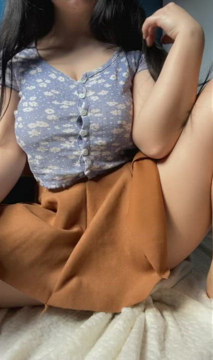 Wait! I have some big natural tits to show you ;)