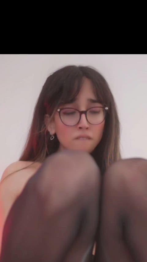 I want you to fuck me so bad...
