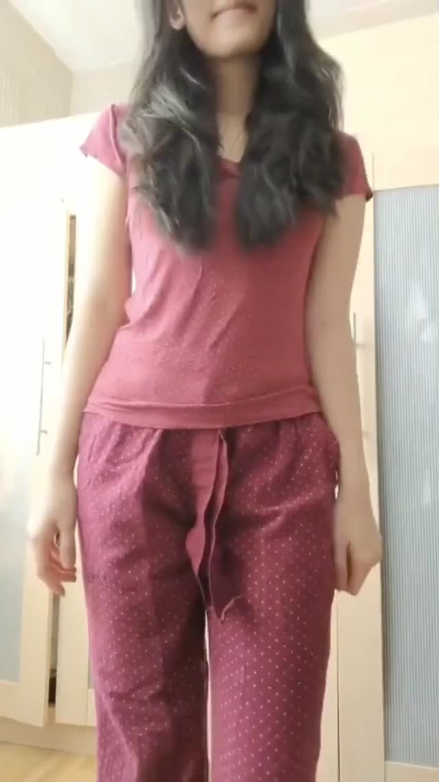 Amateur Camel Toe College Desi Indian Nipples Teen Tits Porn GIF by twittersluts