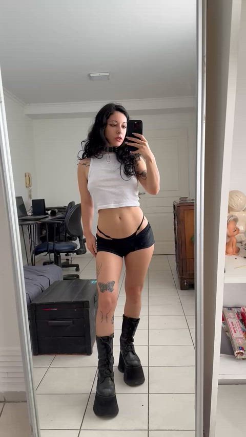 Let me ruin your marriage, I bet I look better than her