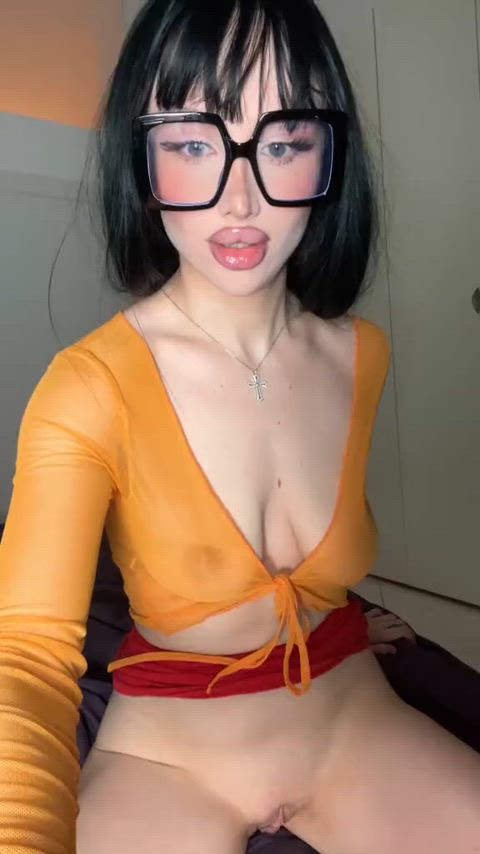 Will u fuck my tight pussy after watching a movie?