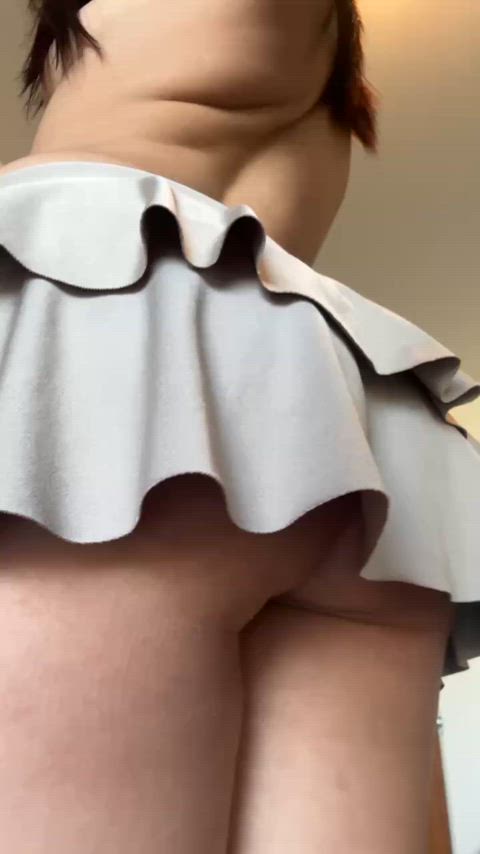 Write 1-2 word if u stopped to admire