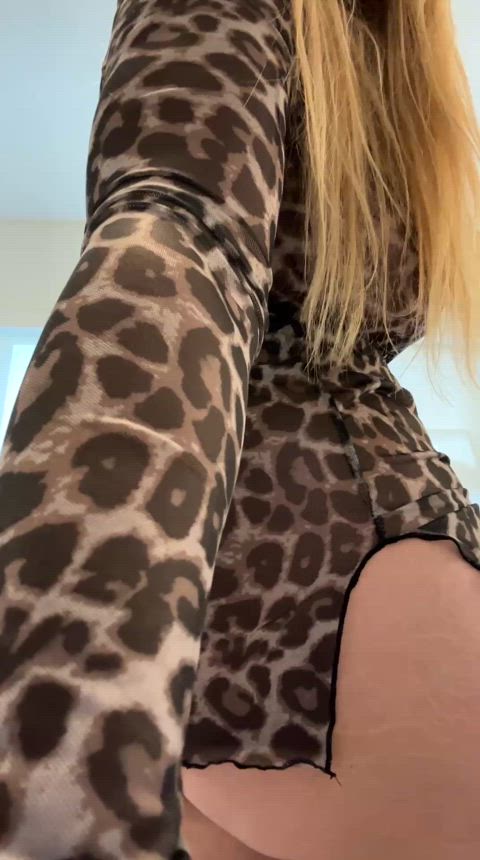 I love what big tshirts can hide