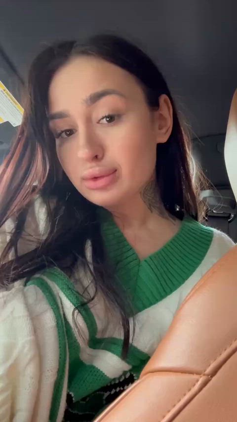 Want to give a head and titsjob in this car, any volunteers