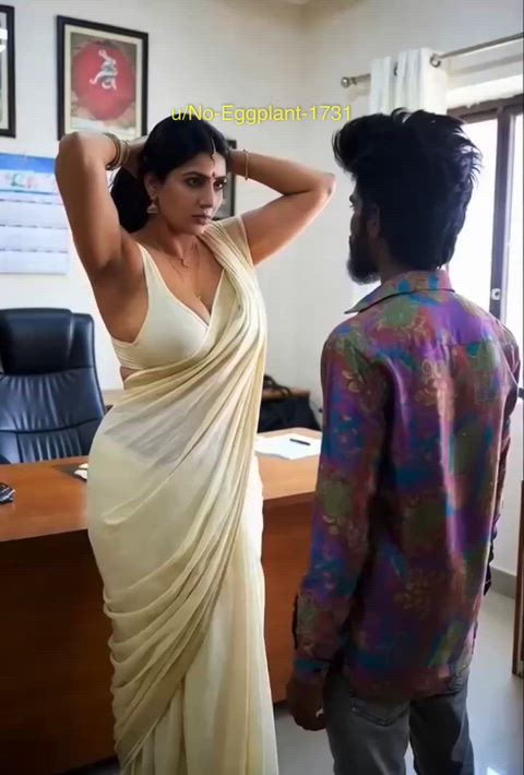 Local Politician Aunty Needs Chapri’s Support 🔈