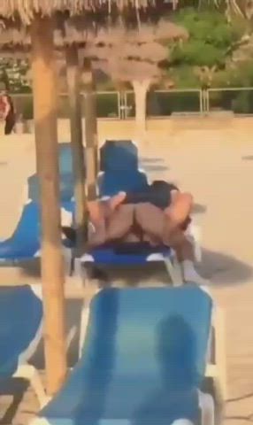 Beach Caught Public Sex r/CaughtPublic Porn GIF by populardick