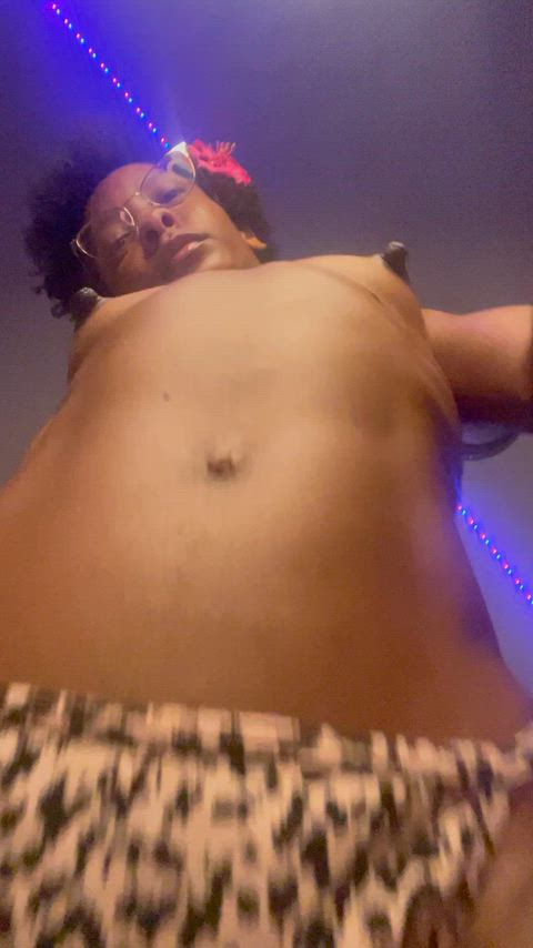 Virginmimosa got a phat pussy