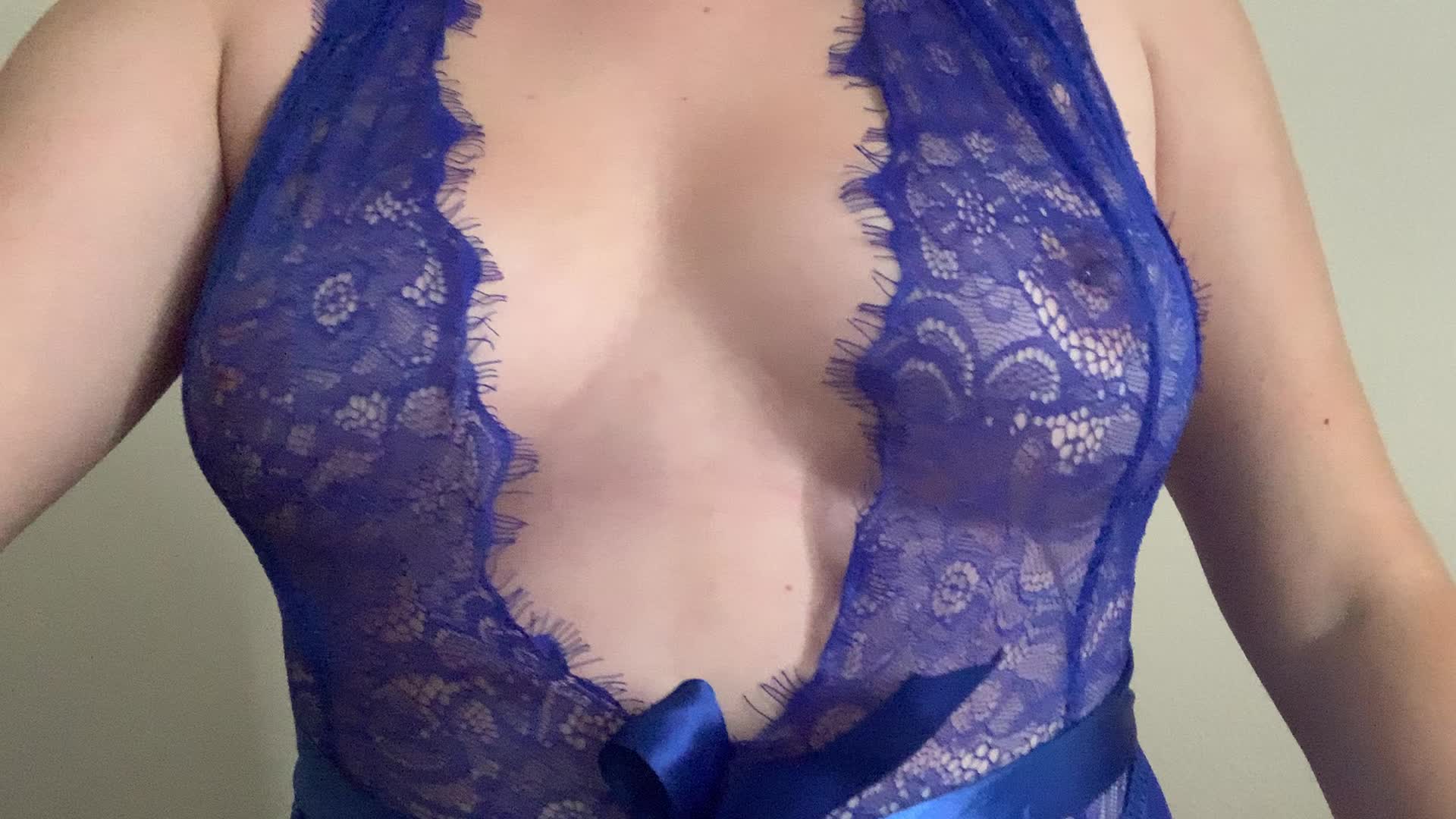 Love flashing my pierced nip