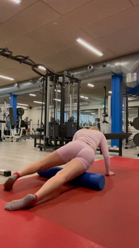 SKal jeg virkelig kede mig alene fredag aften?😱❤️