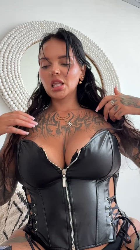 Your Valentine has arrived