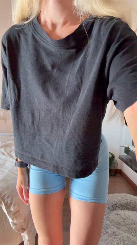 not the biggest…but bouncy and natural