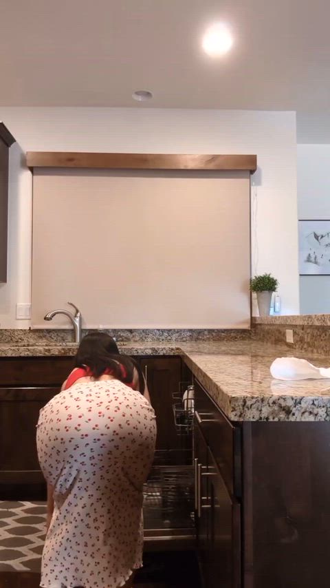 My ass is gaping, even when I'm cooking in the kitchen