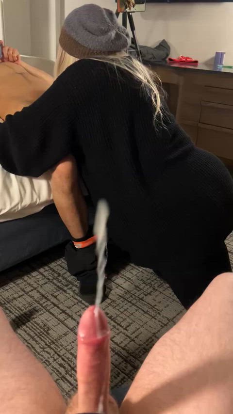 His second time cumming while watching me cuck him for the first time lmao (together 12 years)