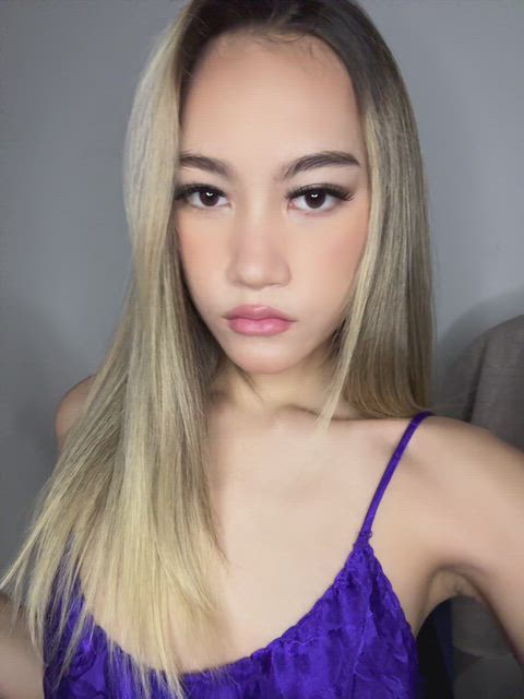 Blurred video preview