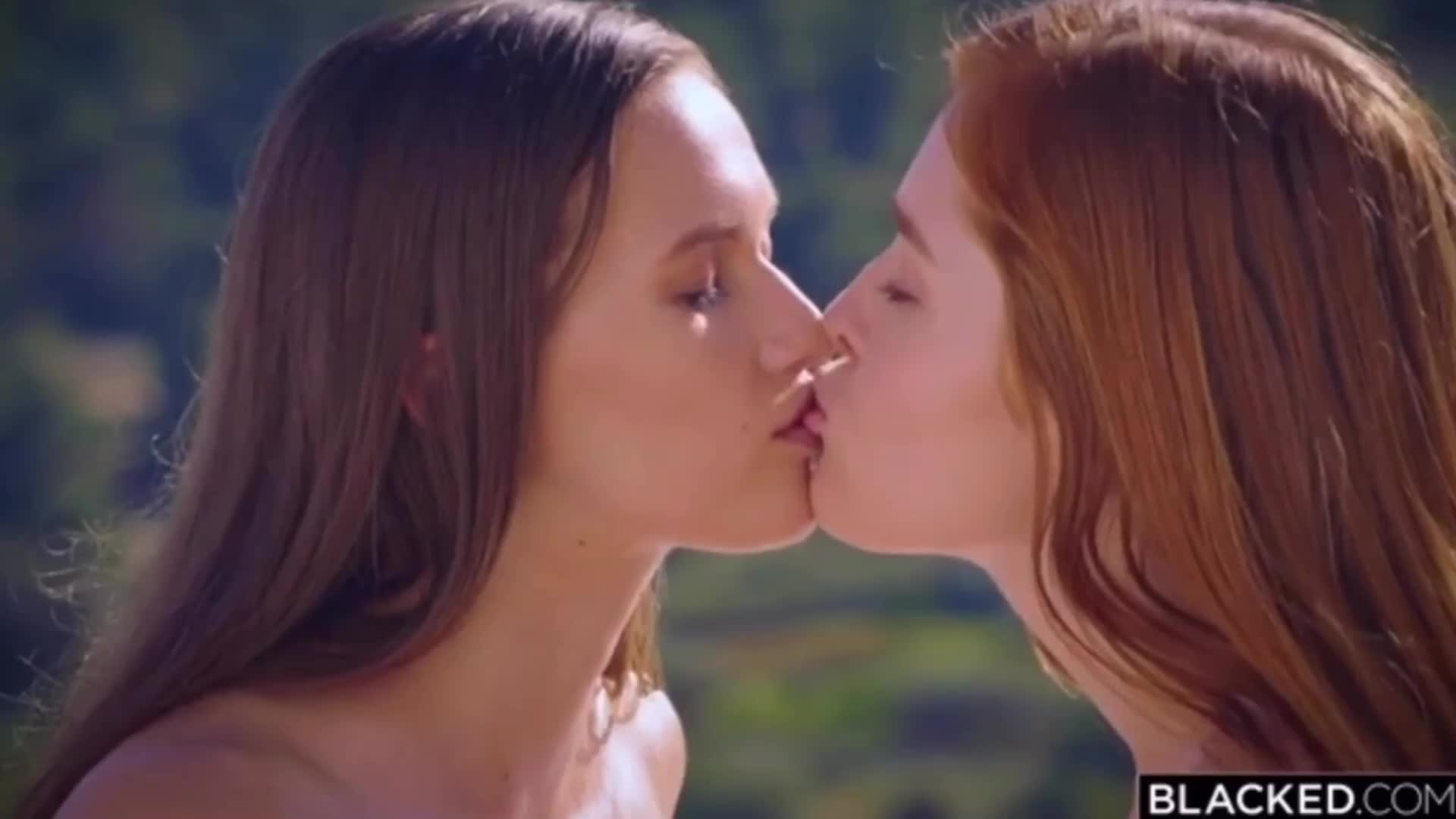 Jia making out with Stacy Cruz