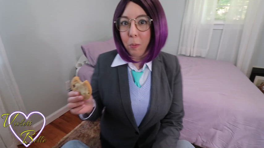 Elma will do anything for a cookie (Violett Belle)
