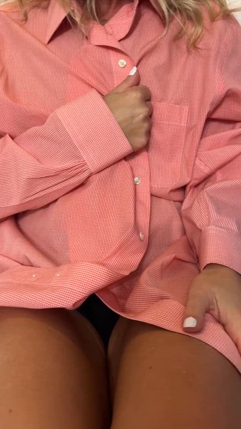 Amateur Housewife's Secret OnlyFans Account Reveals Petite MILF with Natural Tits and Insatiable Pussy Craving for Porn! Meet the naughty housewife next door, Mila Monroe, who has been hiding her wild side on her exclu