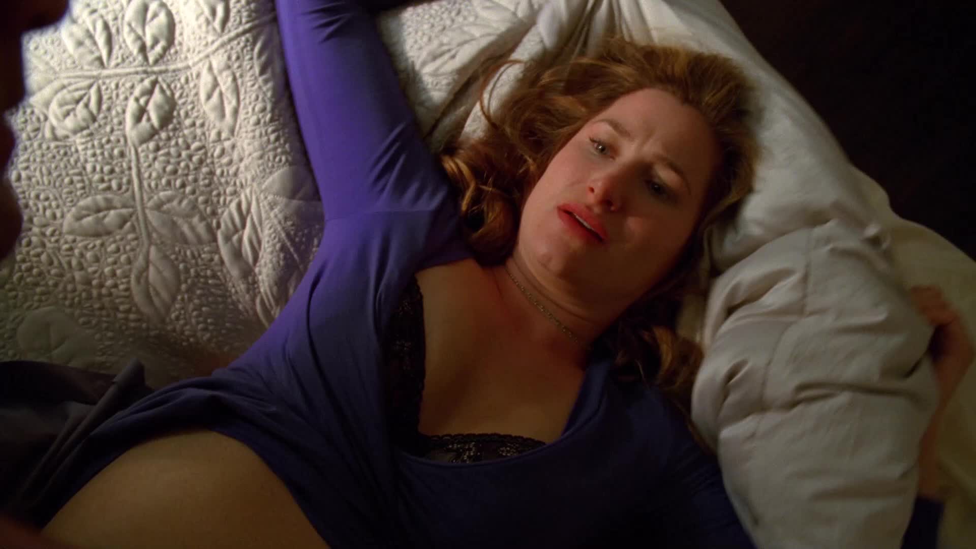 Kathryn Hahn nude in Hung
