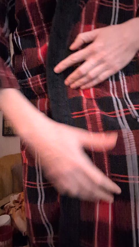 You can see it through my thick robe.