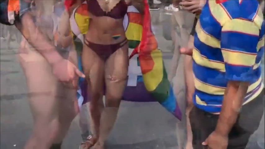Amateur CFNM Public Porn GIF by theotherone2302