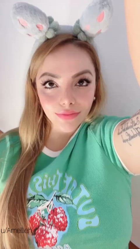 Pussy Shaved Pussy Tight Pussy Porn GIF by amellieh