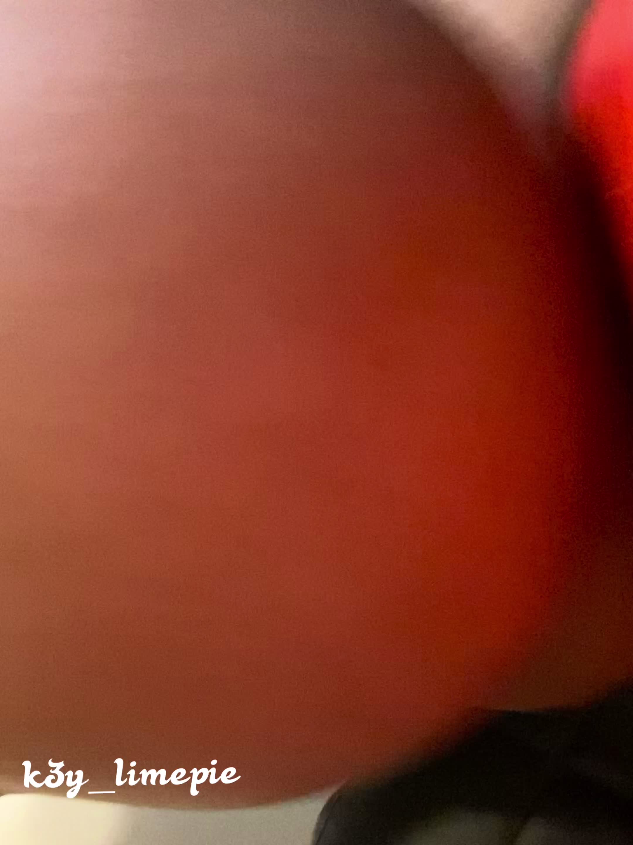 Wanna burst in my bubble? 😝 ~nsfw