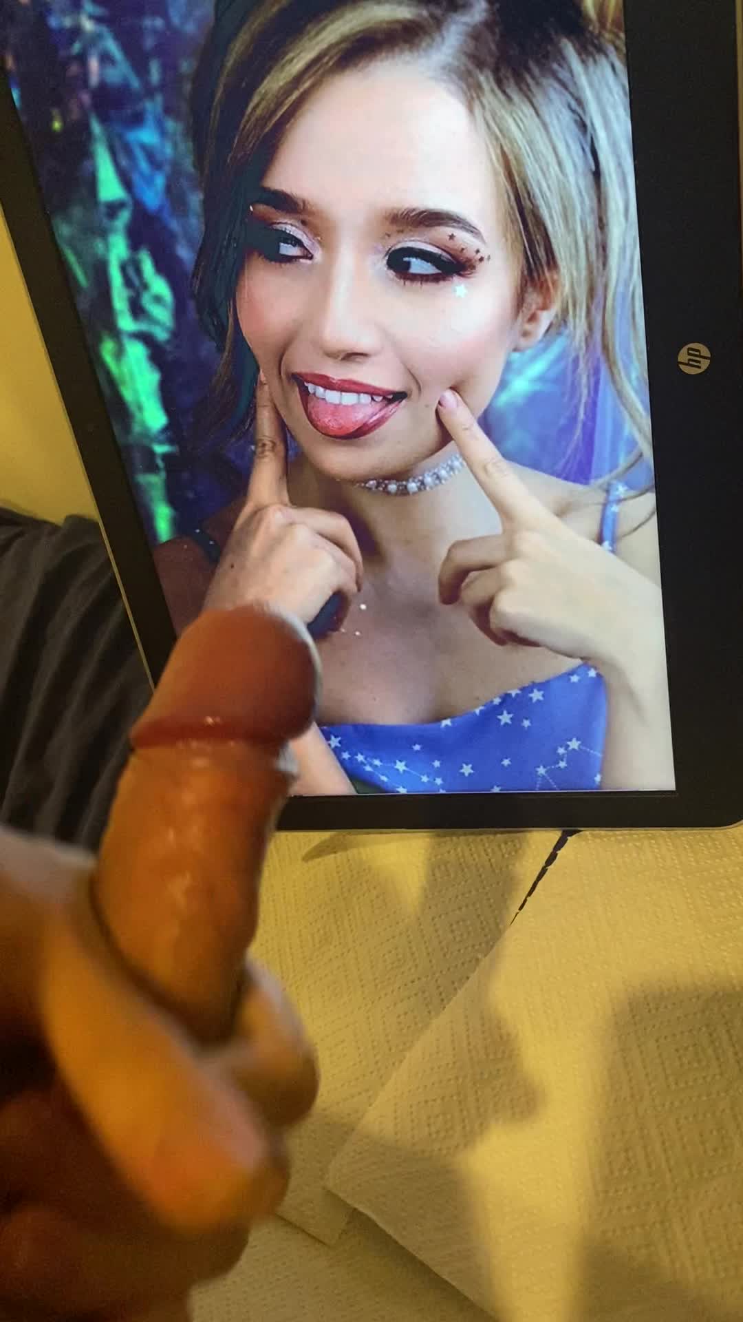 Pokimane cum tribute 💦