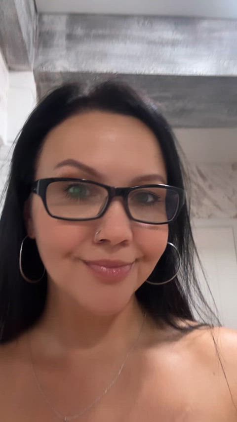 Would you tittyfuck mommy 500 cc?