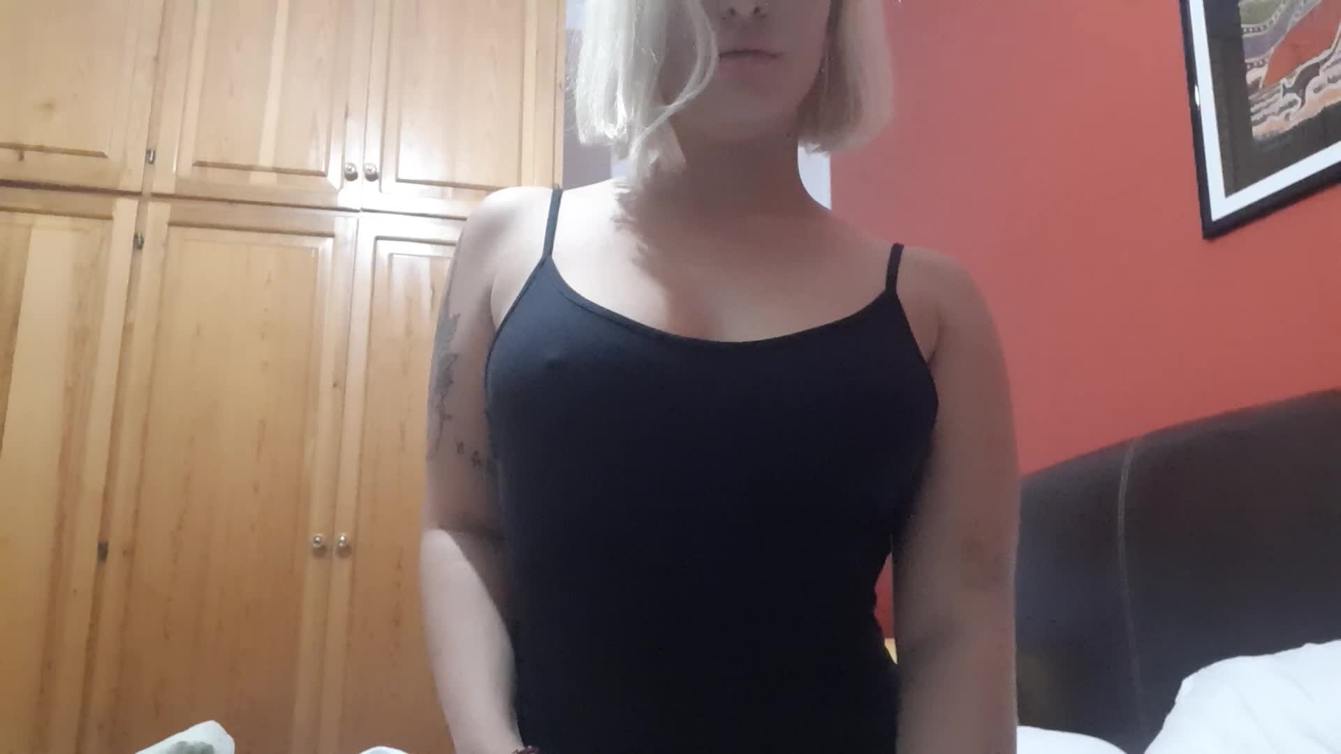 A little drop just for you! 😘