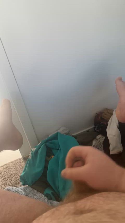 Gooning anywhere I can