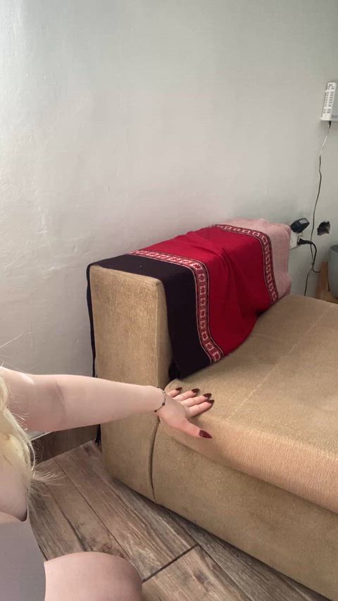 I didn’t expect my ass to look this thick today