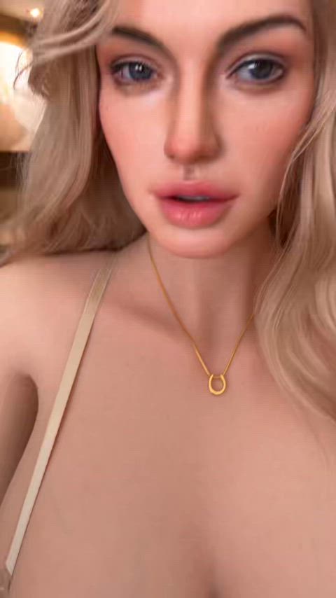 Close-up view of her head and body details😈