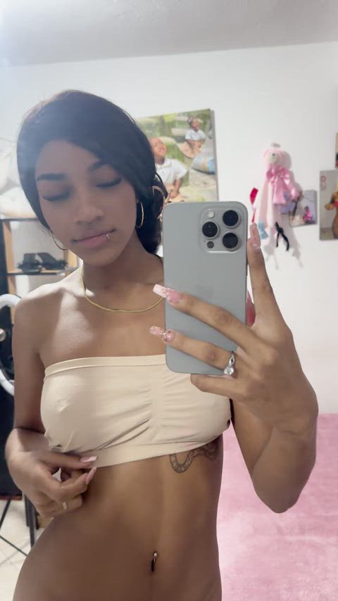 I love revealing the natural exotic boobies that I have