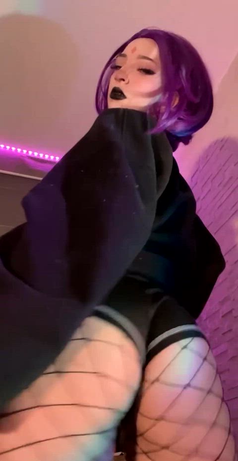 It is definitely as soft as it looks