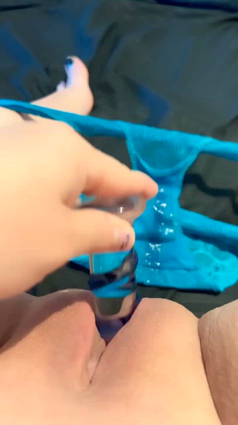 Making my phat pussy cream 💦