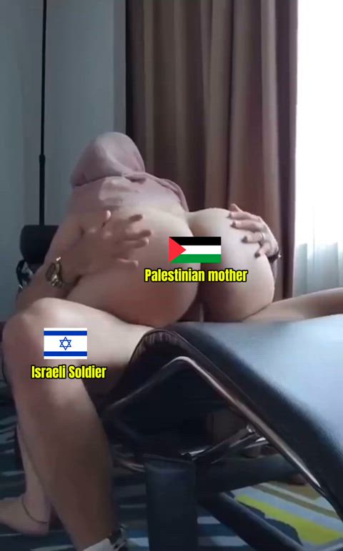 Redhead Goes for Huge