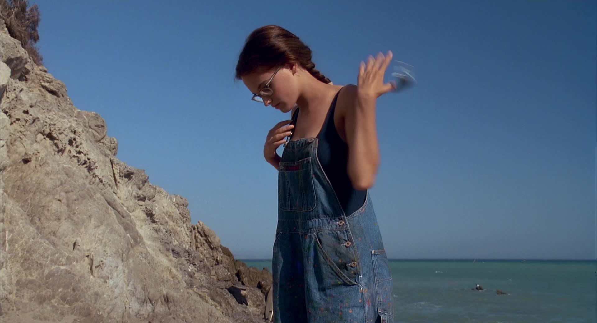 Rachel Leigh Cook's white and nerdy plot in She's All That