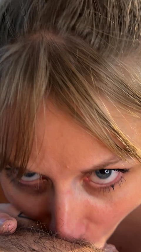 Eye contact challenge ;)