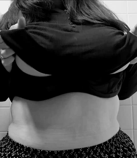 SkinnyNutritiousWhiterhino thumbnail