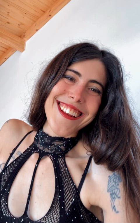 that pathetic nub is a monument to failure! your only use is for me to laugh and as a reminder of what a real man looks like