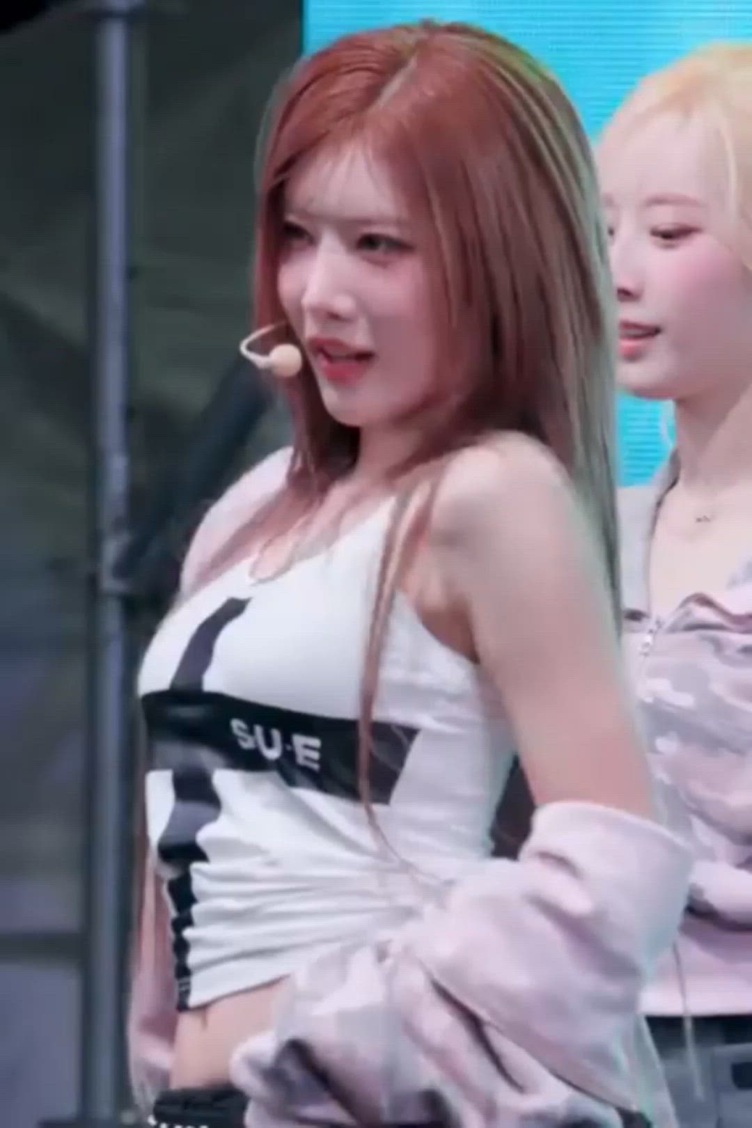 ARTMS - Kim Lip